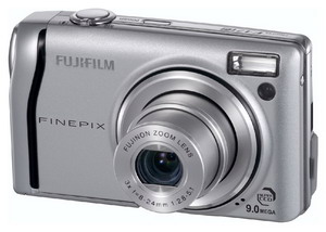 Цифровая фотокамера FujiFilm FinePix F47fd