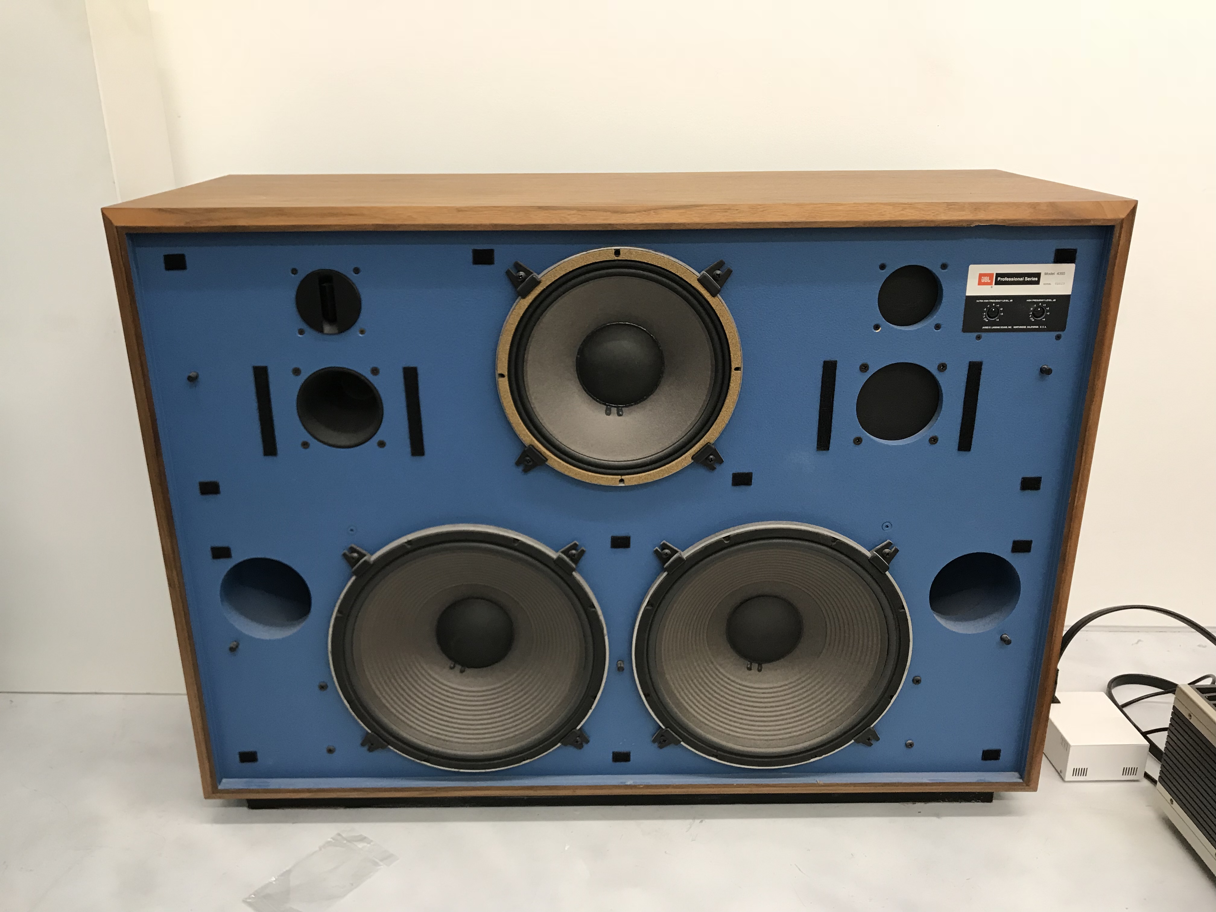 Jbl 4355 схема