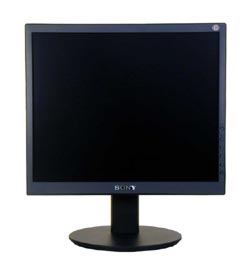 LCD монитор Sony SDM-S74