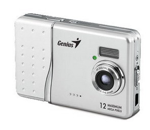 Цифровая фотокамера Genius G-Shot D612