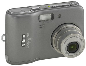 Цифровая фотокамера Nikon CoolPix L2