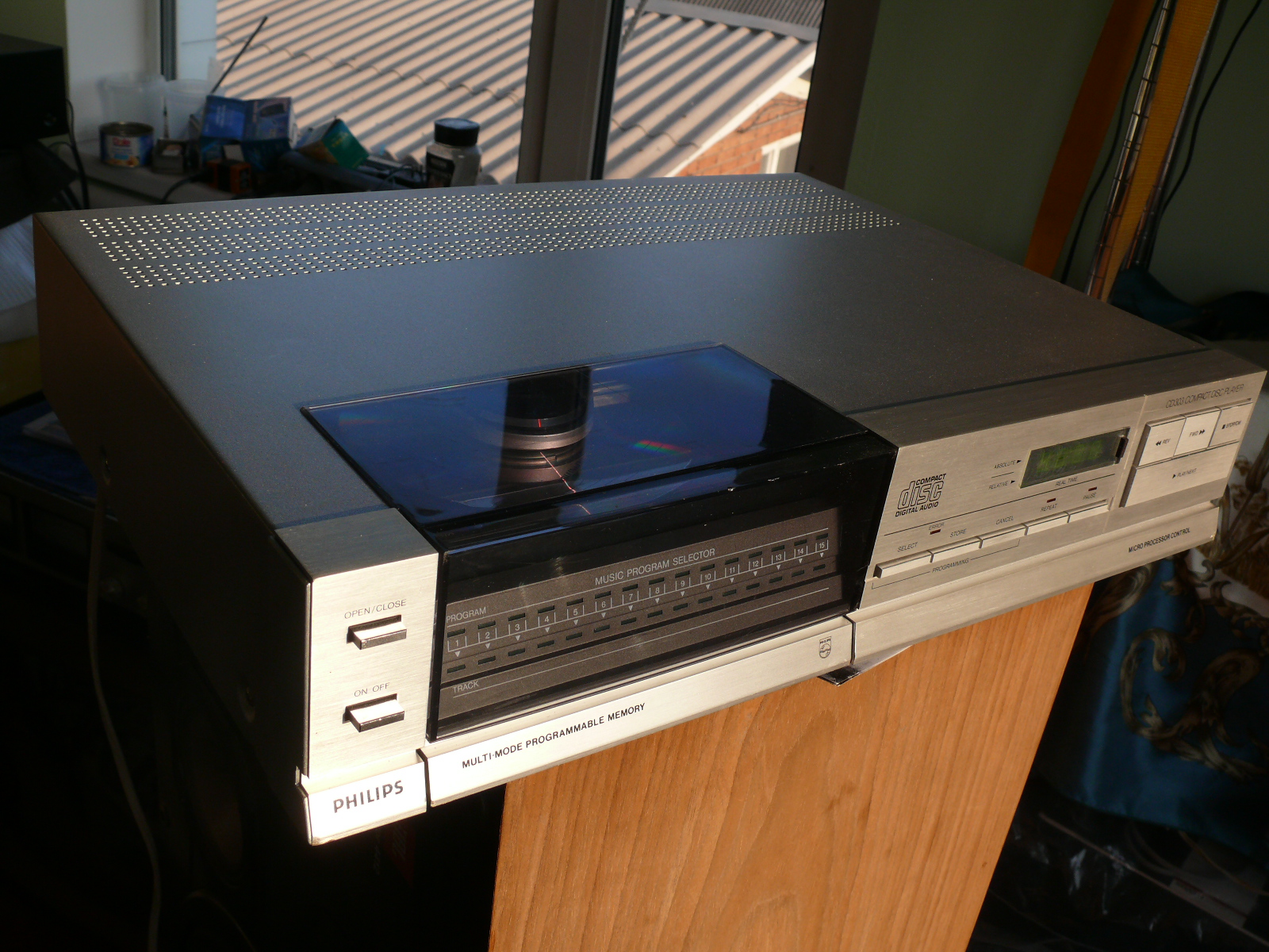 Philips cd 303 фото внутри