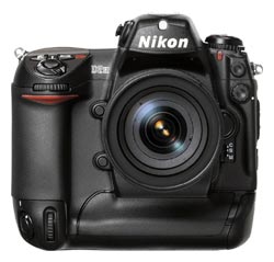 Цифровая фотокамера Nikon D2H