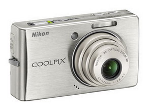 Цифровая фотокамера Nikon CoolPix S500