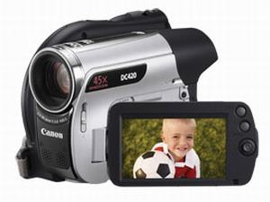 Цифровая видеокамера Canon DC420