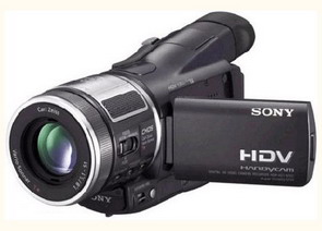 Цифровая видеокамера Sony HDR-HD1