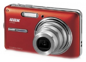 Цифровая фотокамера BBK DP850