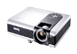 DLP проектор BenQ PB7100