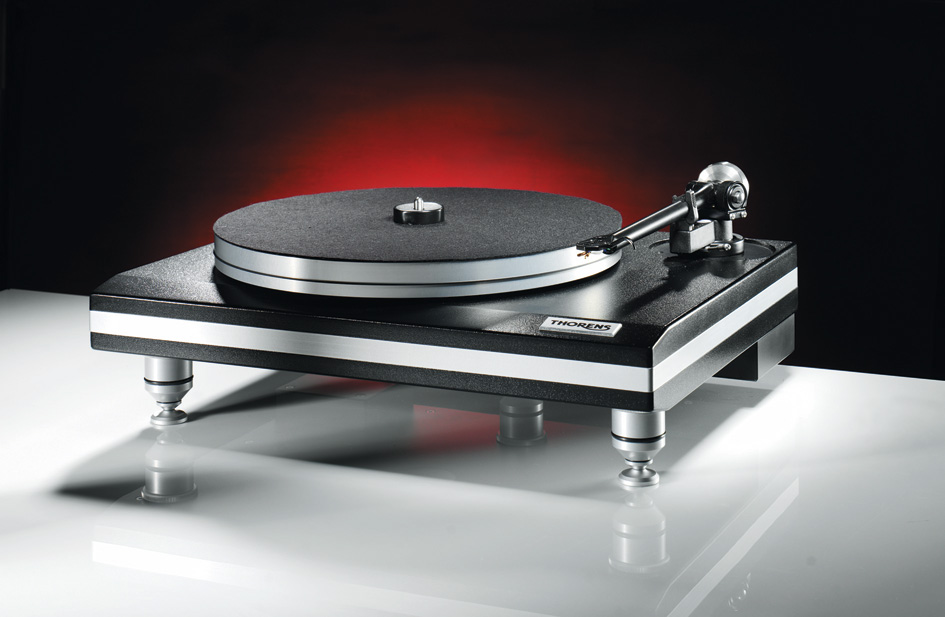 Проигрыватель виниловых дисков Thorens TD 850 