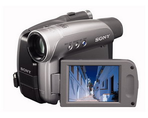 Видеокамера Sony DCR-HC28E