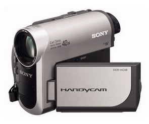 Видеокамера Sony DCR-HC38E