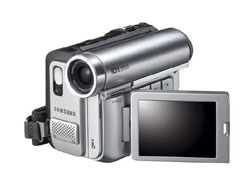 Цифровая видеокамера Samsung VP-D454i