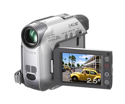 Цифровая видеокамера Sony DCR-HC19E