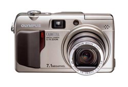 Цифровая фотокамера Olympus Camedia C-70 Zoom