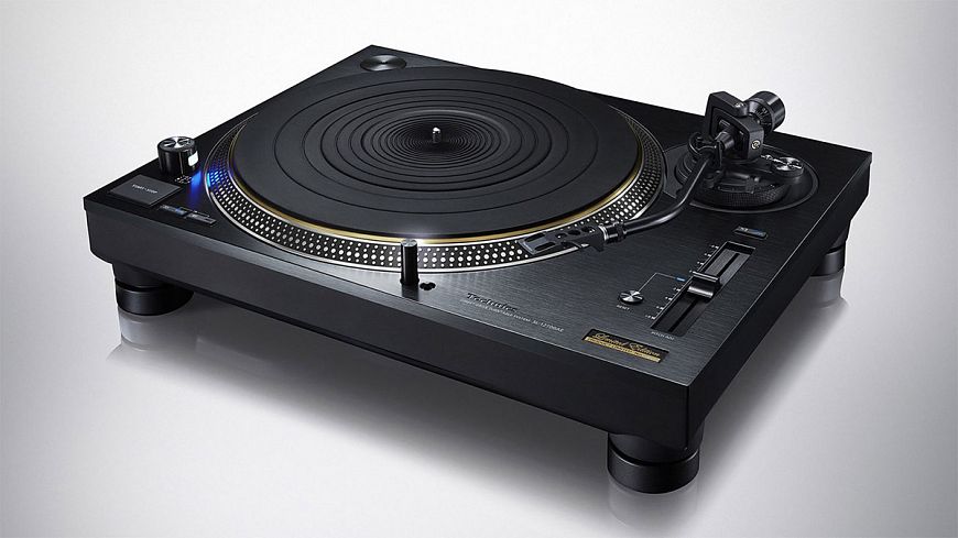 Проигрыватель виниловых пластинок Technics SL-1210GAE