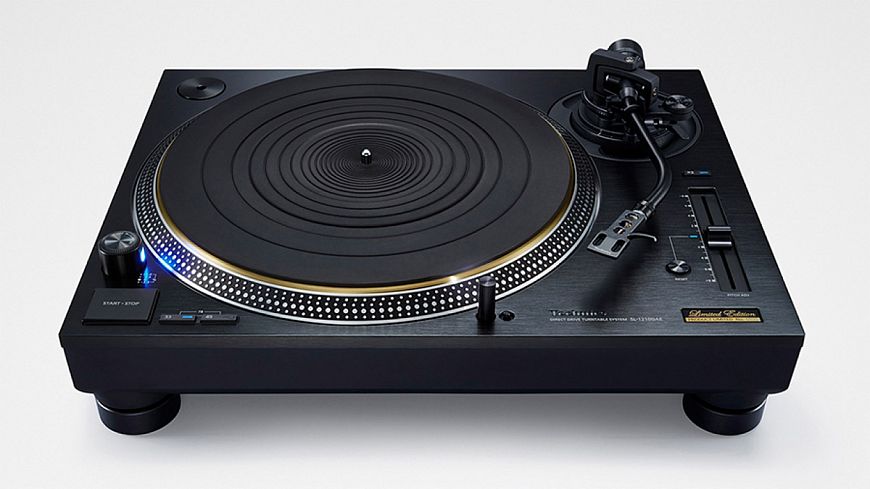 Проигрыватель виниловых пластинок Technics SL-1210GAE