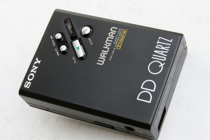 Sony WM-DD ($400 – $3 750)
