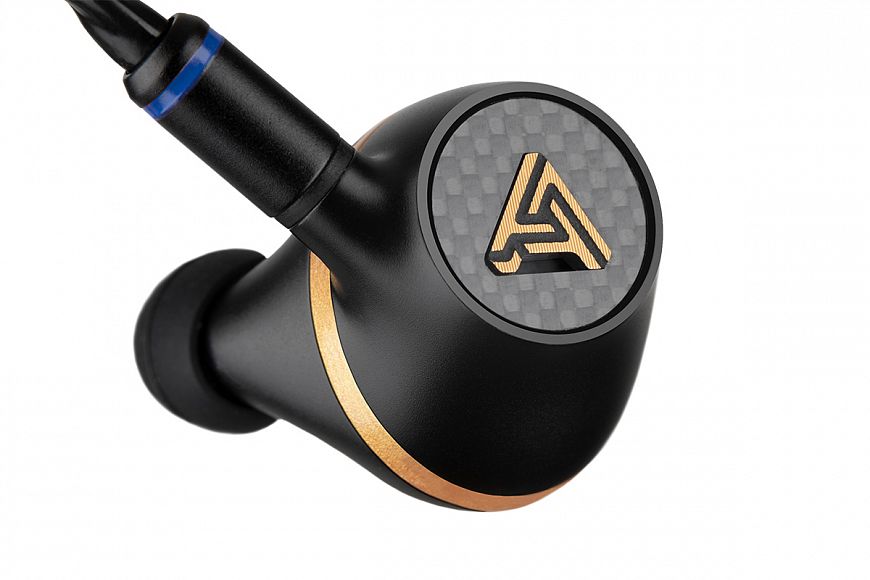 Audeze Euclid — внутриканальные планарные наушники