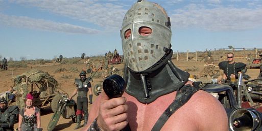 7. Безумный Макс 2: Воин дороги / Mad Max 2: The Road Warrior (1981)