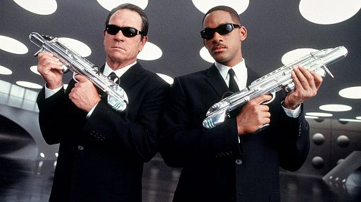 26. Люди в черном / Men in Black (1997)