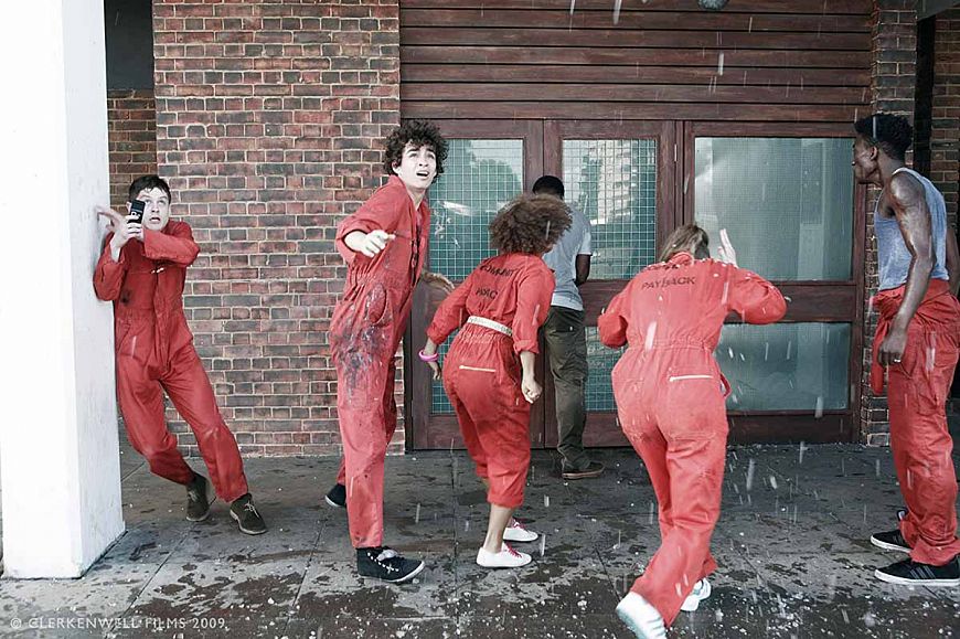 Отбросы / Misfits (2009)