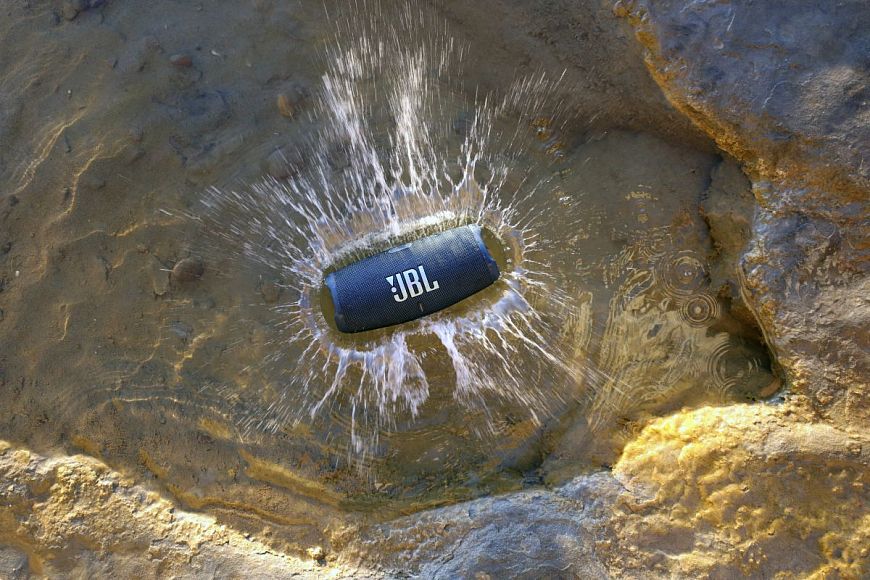 JBL Charge 5